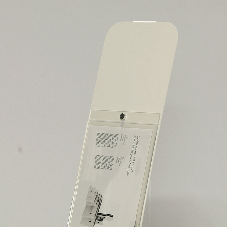 тотем для постеров