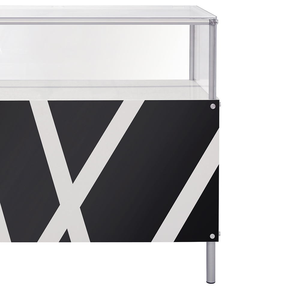 Прилавочная витрина.