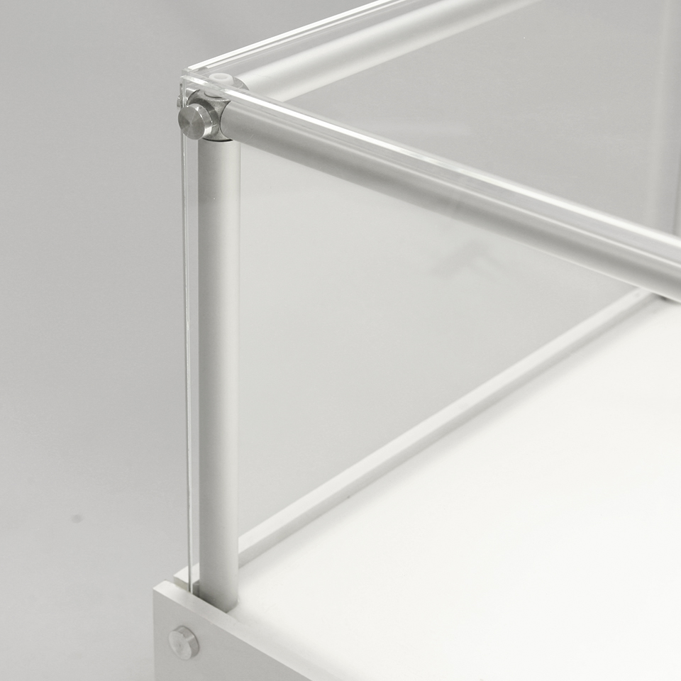 Переносная светящаяся витрина