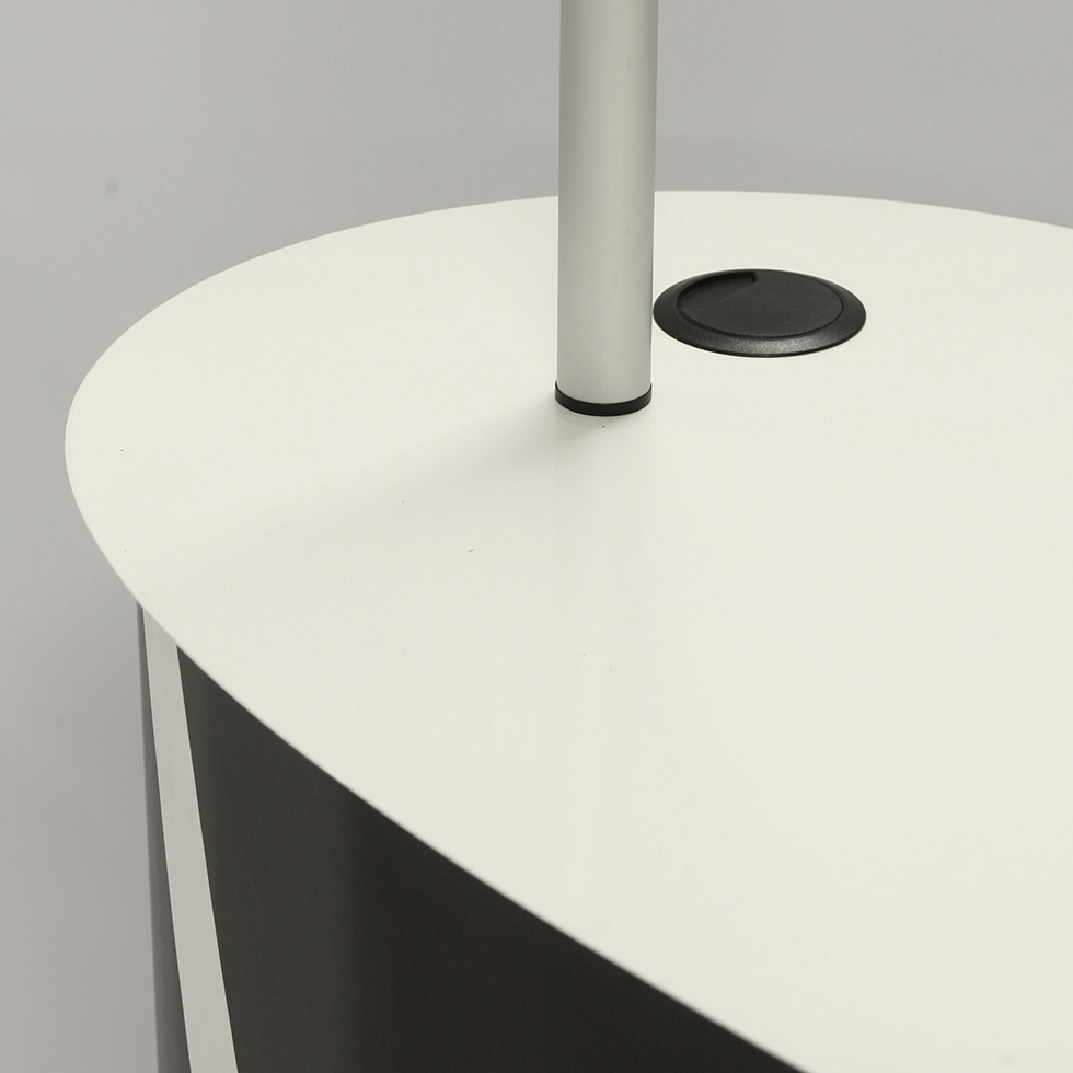 Стойка ресепшн Nuvola с табличкой 