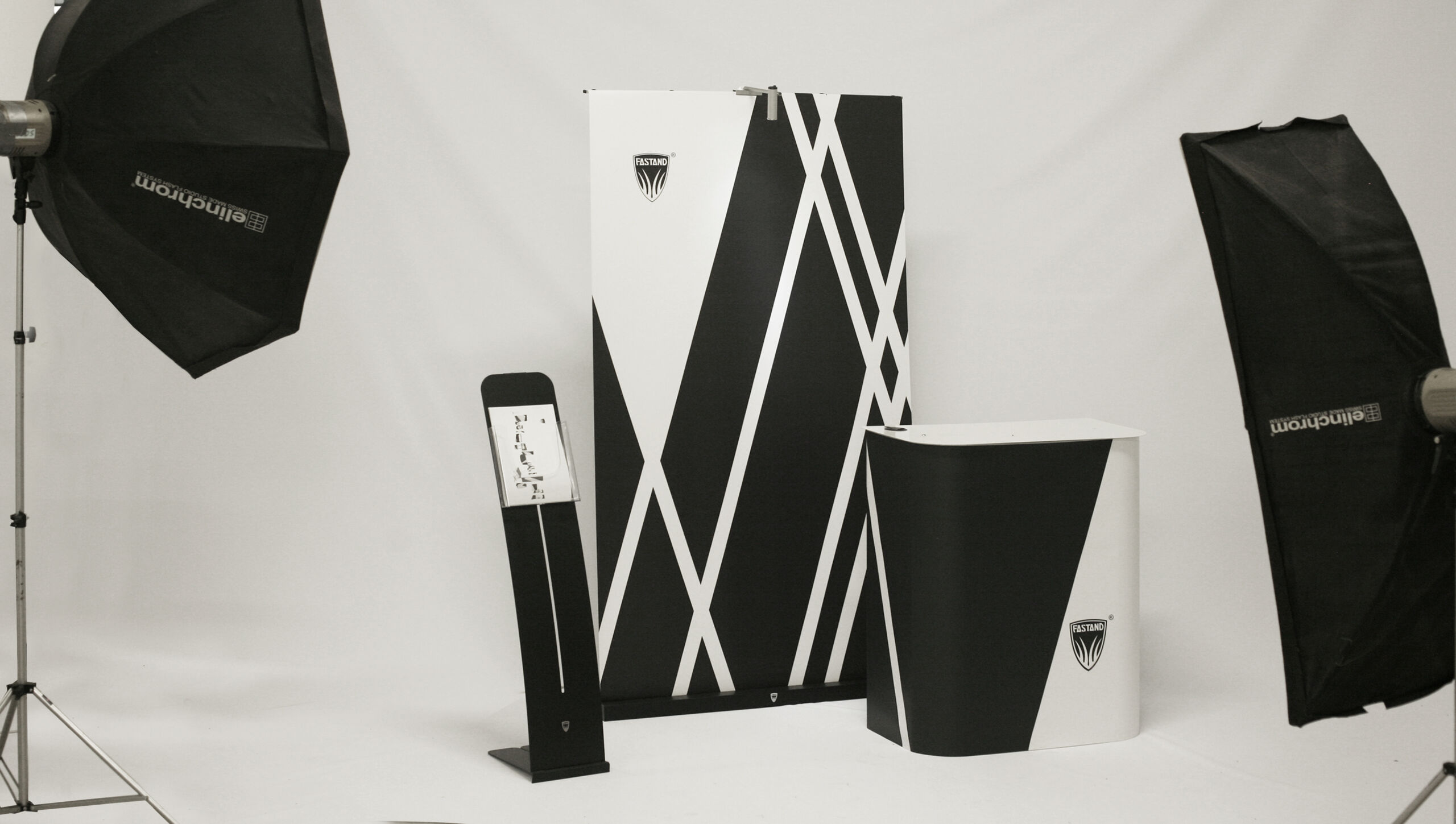 gruppo12 Переносные экспозиционные решения