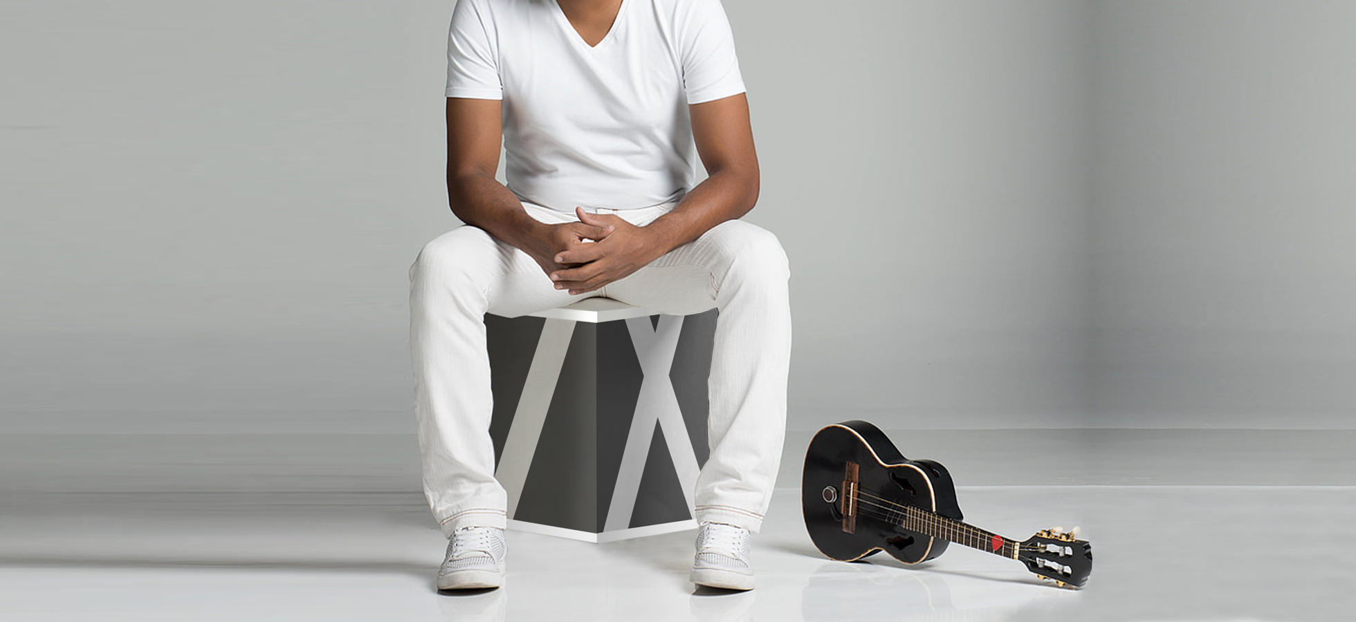 Куб-пуф для выставки