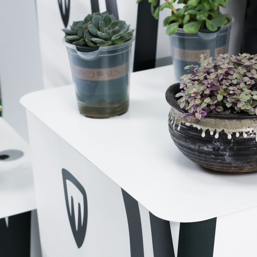 Прямоугольный стенд