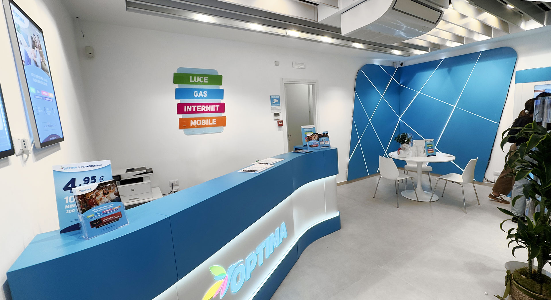 магазин корнер-шоп