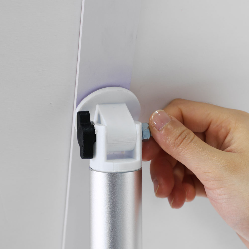 Подставка для характеристик.