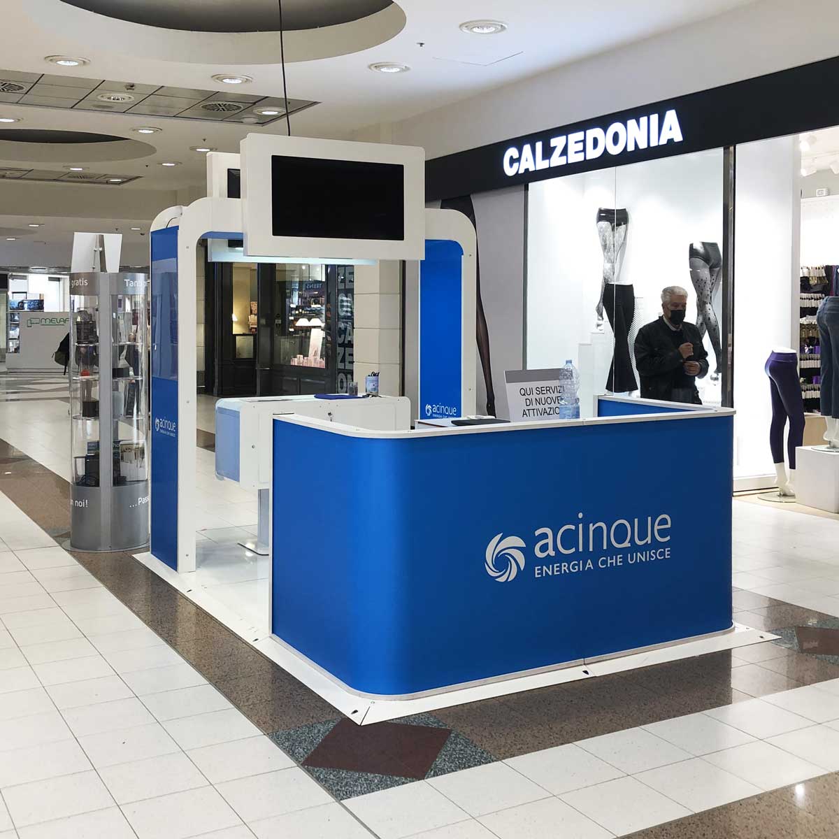 стенд для торгового центра