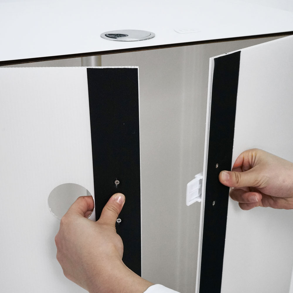 выставочные столы