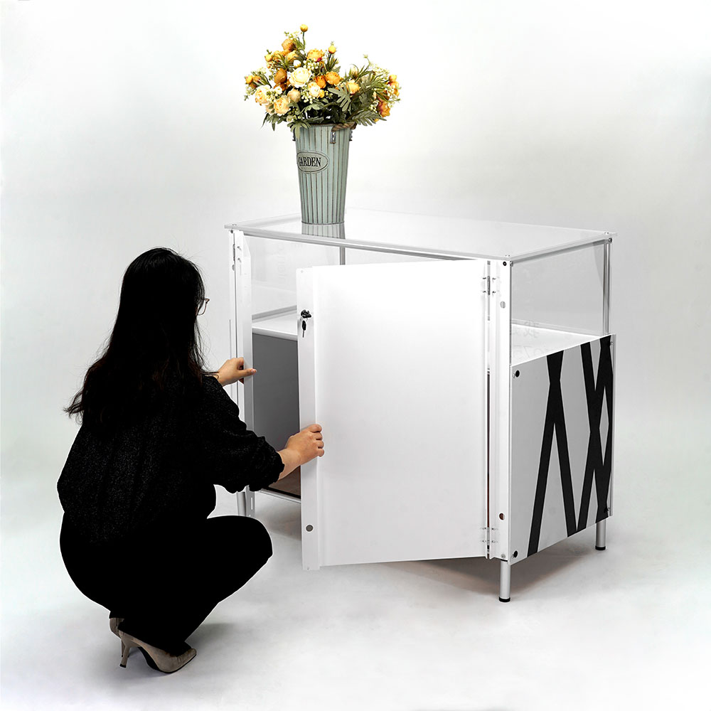 hidra-retro-apertrure Портативная витрина