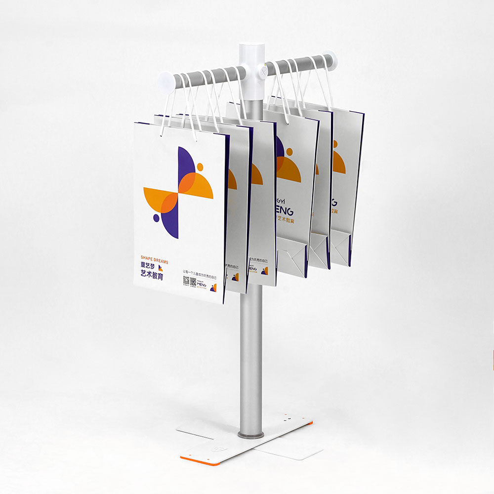 экспозитор для сумок и пакетов для выставки