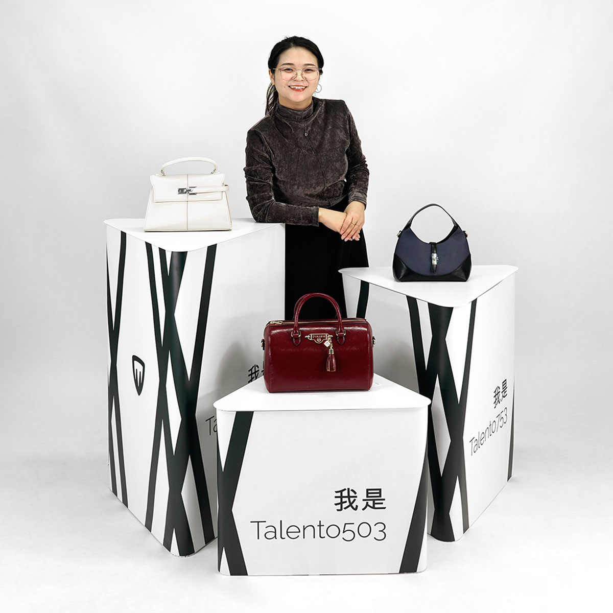 выставочный куб